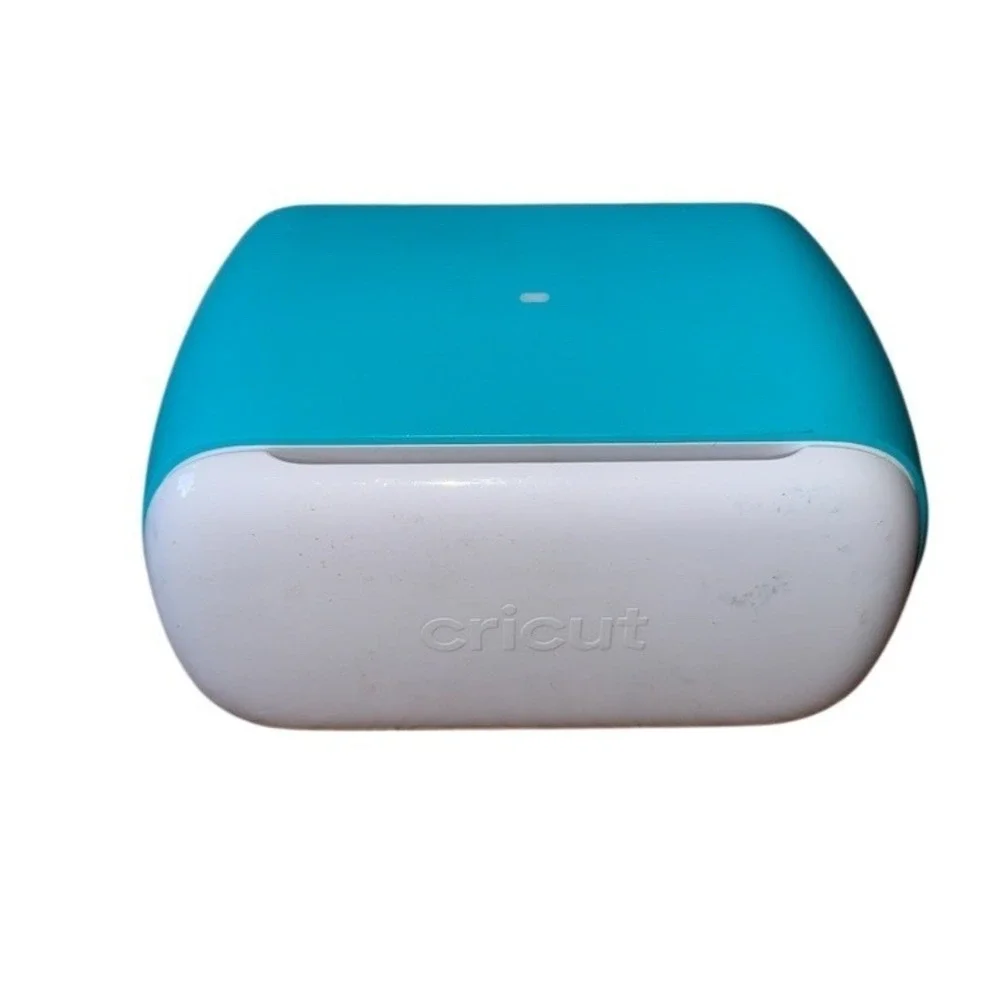 Cricut‎ Joy Smart Cutting Machine Teal/White w/ Power Adapter Insert box compact